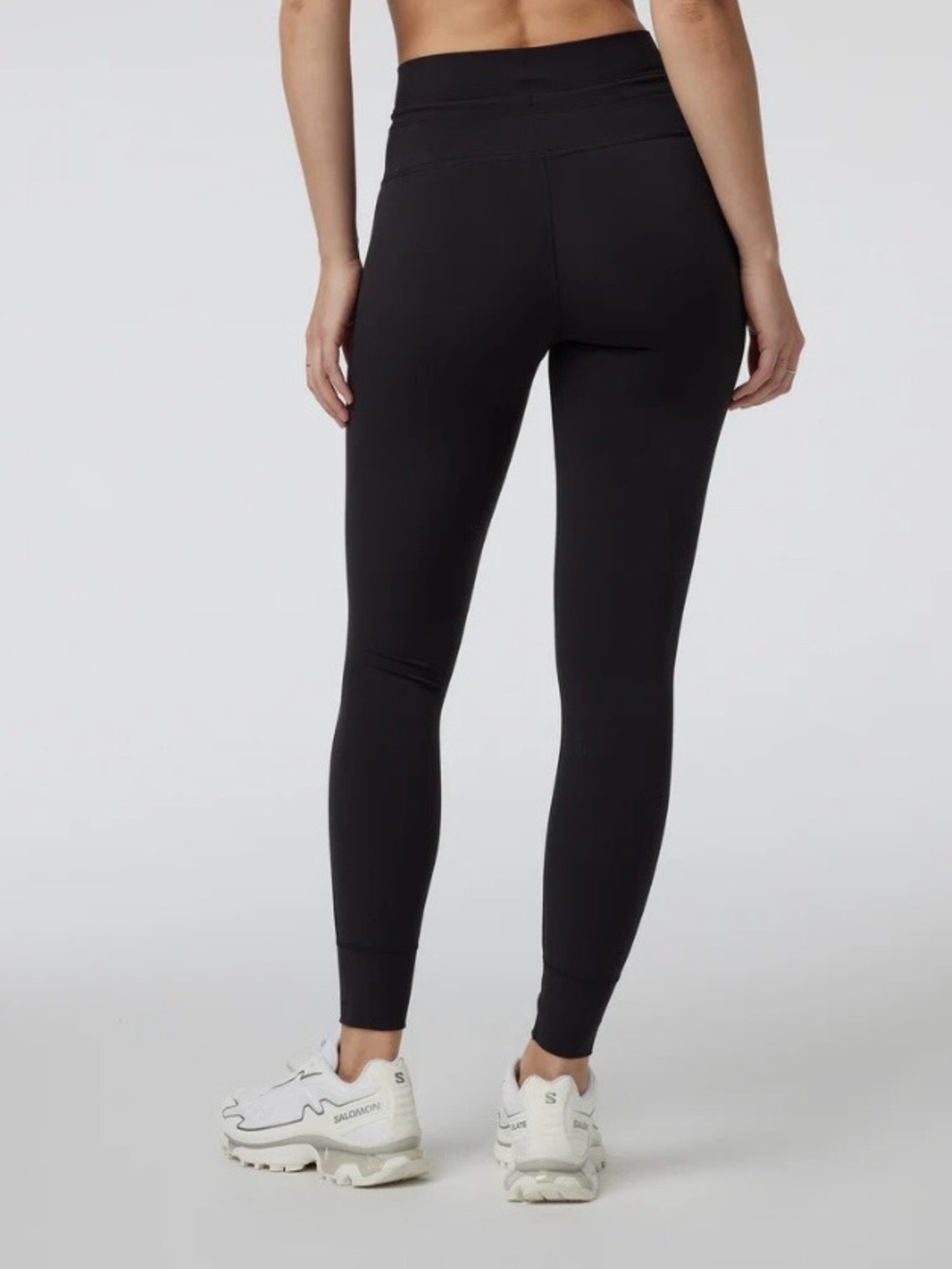 Vuori Daily Legging Black Drawcord Pocket 7/8 Leggings M - SOLD OUT ONLINE EUC - Picture 3 of 8